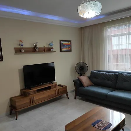 Manolya Apartment. Alanya, Center Apartament Alanya