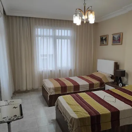 Manolya Apartment. Alanya, Center Apartament Alanya