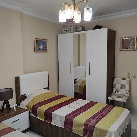 Manolya Apartment. Alanya, Center *