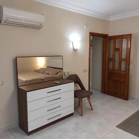Manolya Apartment. Alanya, Center Apartament Alanya