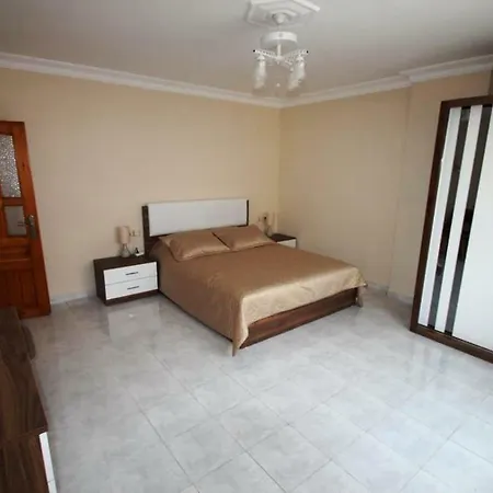 Manolya Apartment. Alanya, Center * Alanya