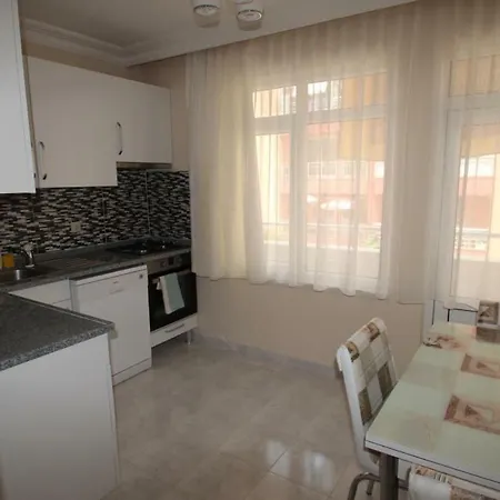 Manolya Apartment. Alanya, Center Apartment